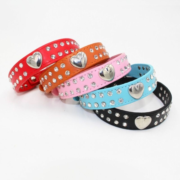 1 st justerbart kristallhundhalsband Bling Rhinestone husdjurshalsband Hjärta nitar PU läder hundhalsband för små och medelstora hundar, XXS storlek