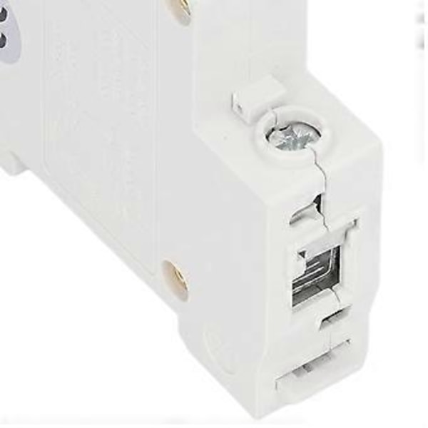 1P Miniature Strømafbryder Pa66 Kortslutningsbeskyttelse DIN-skinne Montering Brydeevne 6000A 230V 400V 16A