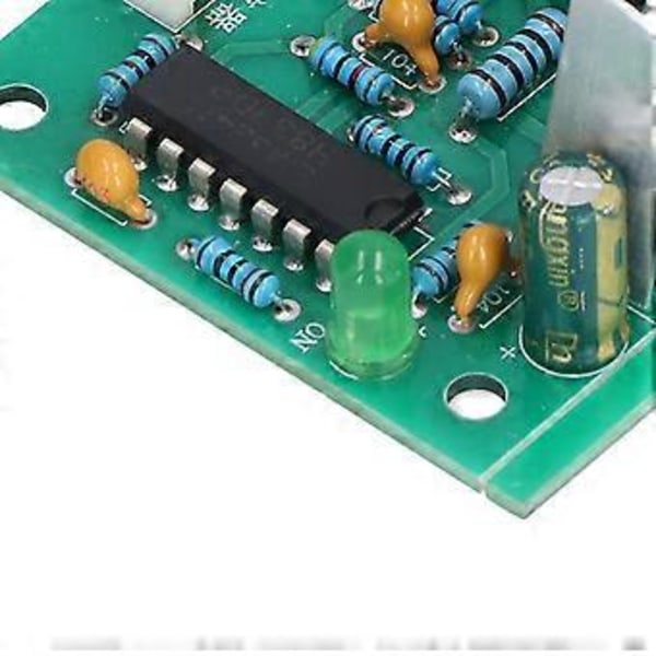 DC Motorvarvtalsregulator PWM-teknik Hög Konverteringseffektivitet Brett Varvtalsområde Motorströmbrytare 10-30V