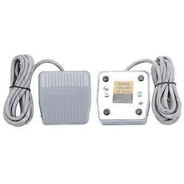 TFS201 Fotpedal Elektrisk Momentan Strömbrytare AC 250V 10A 1NO 1NC
