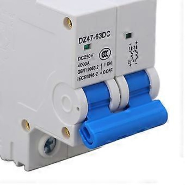Fotovoltaisk DC Strømafbryder 2P 4KA Segmenteringsevne Flammehæmmende PV Miniature Luftstrømafbryder DC250V 16A
