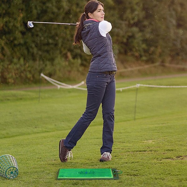 Ammattimainen golf-alusta, analysoi svingin polkua ja korjaa golfharjoittelualustan asentoa.