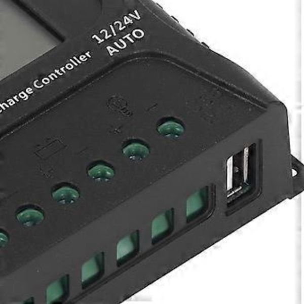 Solar Laddningsregulator PWM Urladdningskontroll LED-Display med USB 10A 12V 24V för Batteri