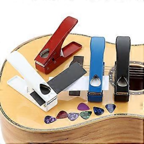 Plektrumstans Gitarrplektrumtillverkare med Plektrumremsor Gitarrplektrum Stans