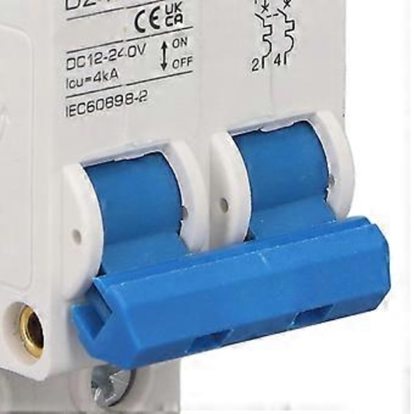 2P Fotovoltaisk DC Strömbrytare Hög Känslighet Överbelastningsskydd Brytare DC12-240V 4KA 40A