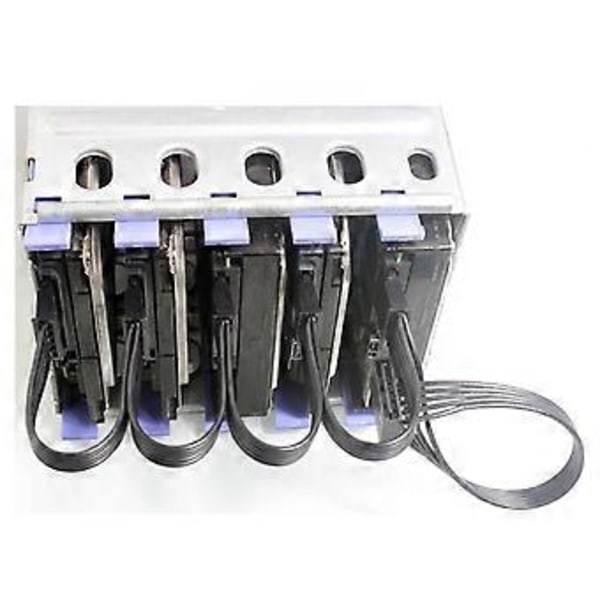 Toimistorakennuksen palvelimen kiintolevyn virtajohdon jatkokaapeli 15Pin SATA-sovitinkaapeli 18AWG-johdon jatkokaapeli