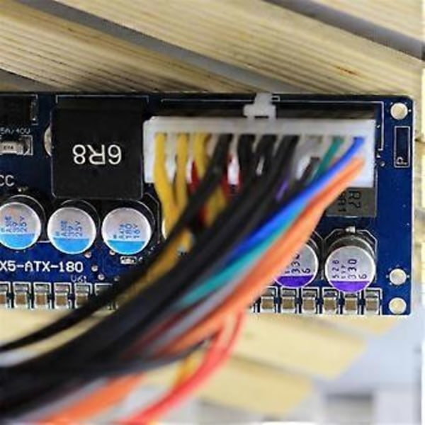 PICO-BOX ATX 180W Ajoneuvokäyttöön IPFS Virtalähde Älykäs Auto DC ATX Virtalähde 6-24V Laaja Jännitealue DC Virtalähde