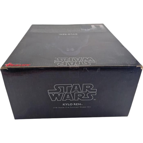 Star Wars-figur - Avsnitt VII PVC-statyett ARTFX+ 1/10 Kylo Ren 18 cm