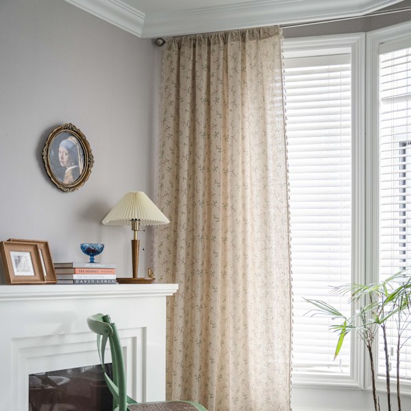 Boho ogenomskinliga gardiner, beige bomullslinne macrame gardiner med tofsar och virkade stickade vertikala ränder för vardagsrum sovrum matsal 1