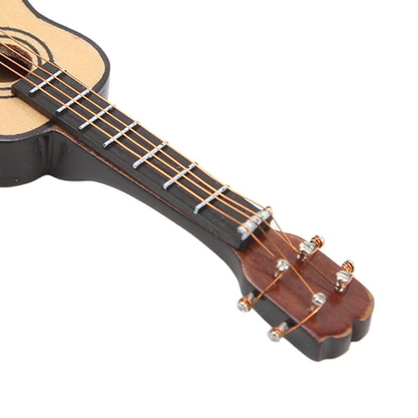 1:12 Miniatyrgitarrmodell Björk Målad Yta Livsliknande Dekorativ Miniatyrgitarr Prydnad för Dockhus Klassisk