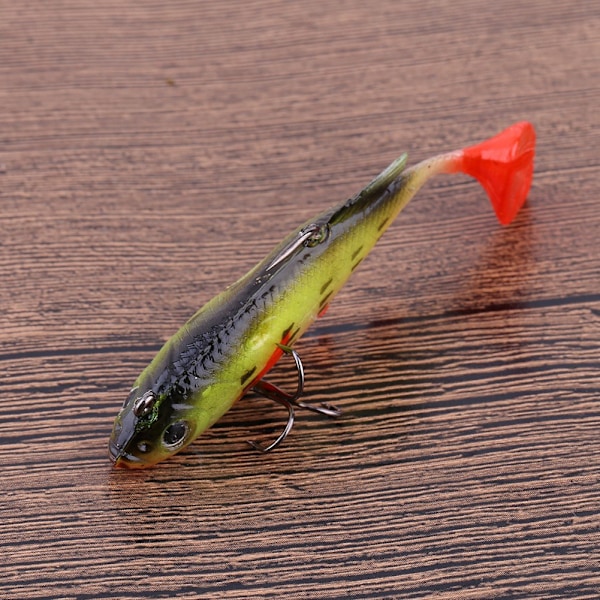 1 st 8 cm naturtrogna fiskedrag mjuka beten med vass krok gul + röd