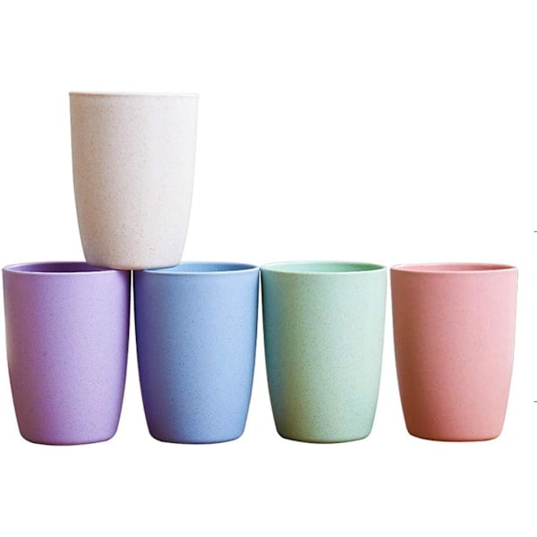 Set med 5 återanvändbara vattenglas, okrossbara dricksglas tillverkade av miljövänligt vetestrå, lätta och med stor kapacitet, perfekta för
