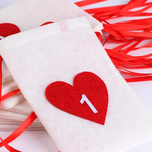 Julnedräkning Tyg Adventskalender 12 Dagar Nedräkning Jul Hängande Adventskalender Girlang för Godis Presentpåsar Säcker DIY Jul Fest