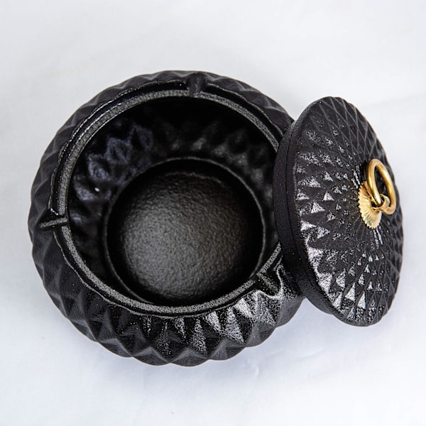 Tung Askkopp, Rund Form Med Lock Elegant Konstnärlig Målning På Ytan Cool Askkoppsdesign För Hemmakontor Inomhusdekoration