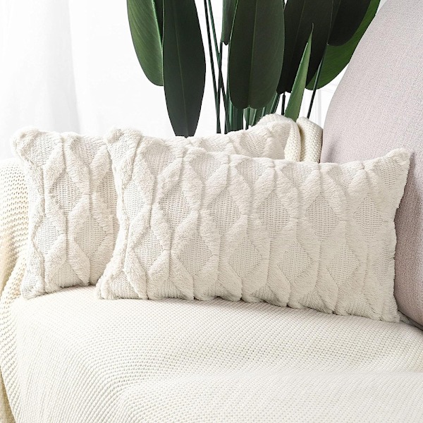 Set om 2 mjuka plysch korta ull sammet dekorativa kuddfodral lyx stil kuddfodral för soffa för sovrum beige 30 x 50 cm rektangulär