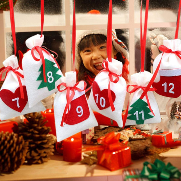 Julnedräkning Tyg Adventskalender 12 Dagar Nedräkning Jul Hängande Adventskalender Girlang för Godis Presentpåsar Säcker DIY Jul Fest