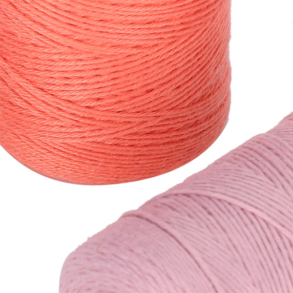 2 st broderimaskin tråd 8/4 varpgarn vävning Carpe Ture bomullsspinning 250 meter