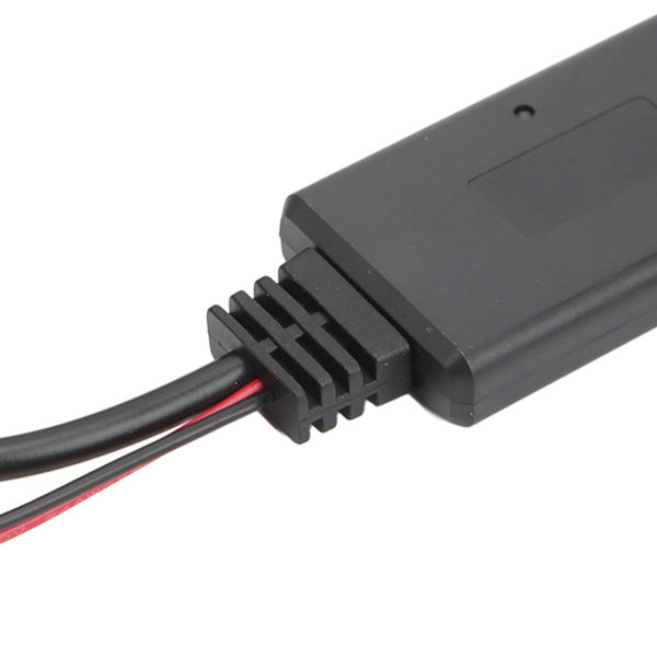 8-stifts Bluetooth 5.0 Musik Trådlös Modul Audio AUX Kabel Adapter Ersättning för Suzuki Swift Vitara Jimny