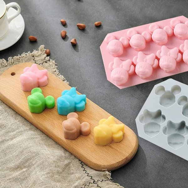 Cloudy Creations, Silikone Skyforme til Professionel Chokoladeproducent, Fleksibel Nem Afstøbning, 2 STK Sæt