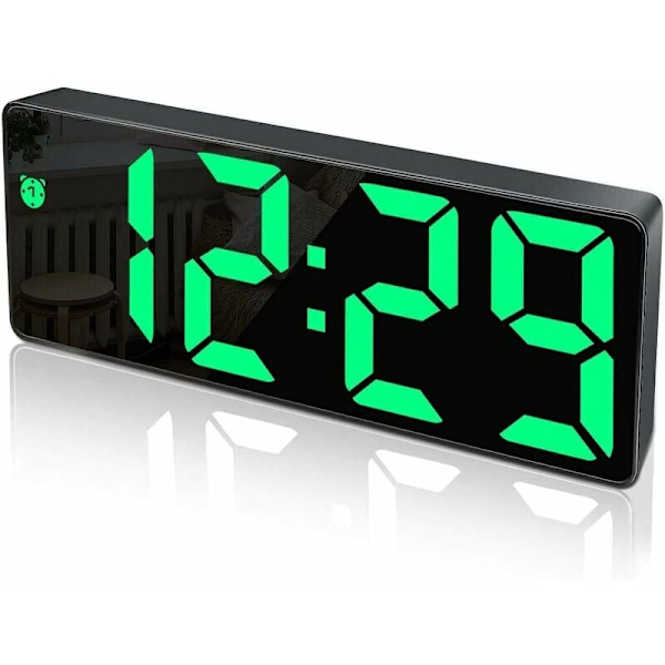 Digital väckarklocka, stor LED-display, spegelklocka med snooze-funktion och USB-laddningsanslutning Ljusstyrka justerbar väckarklocka för