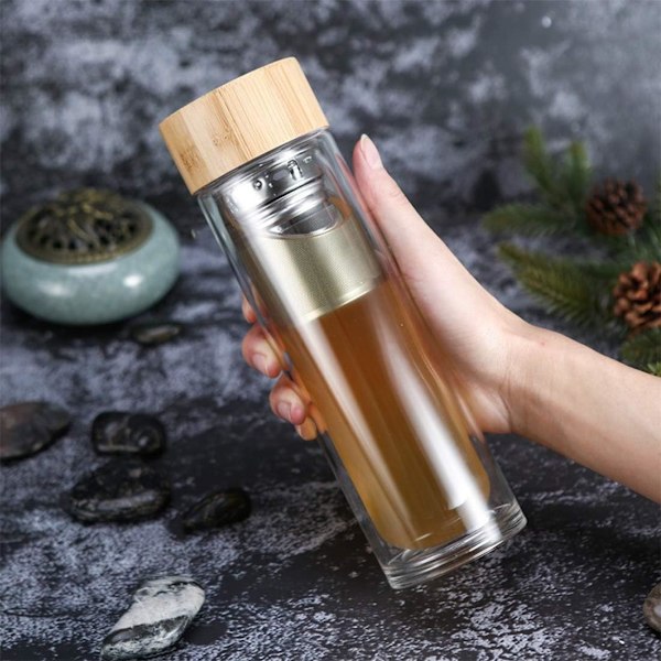 Dubbelväggig Teinfusionsflaska i Glas, Portabel & Stilren Behållare för Löste och Fruktinfuserade Drycker, Miljövänlig Design Bevarar