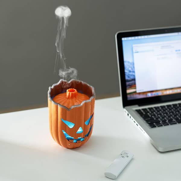 Halloween Gresskar Aromaterapi Diffuser og Luftfukter, Ultralyd Diffusjon, Kombinert med Manet-tåke og Fargerike LED-lys