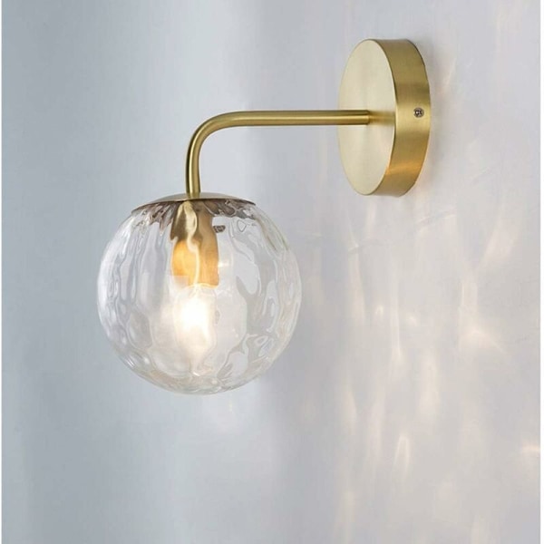 Nordisk modern vägglampa glaskula lampskärm metall mässing konsol vardagsrum sovrum café dekorativ belysning