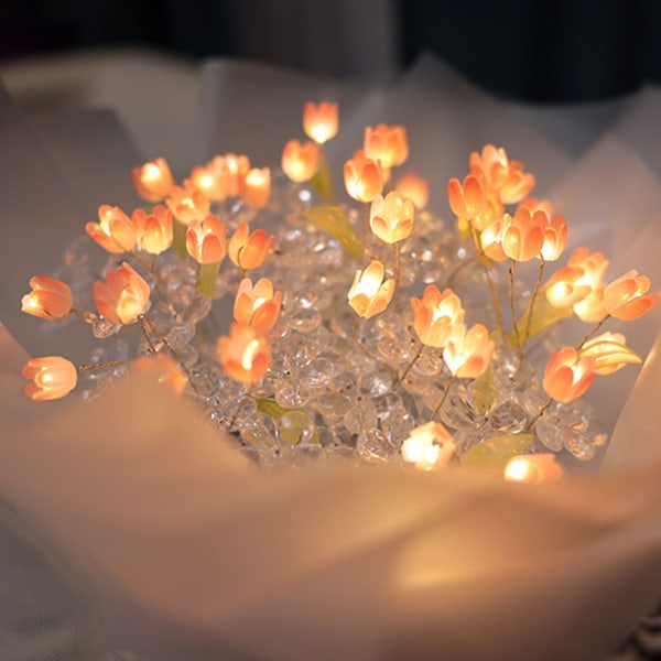 Tulpan Glowing Bukett med Ljusremsa DIY Handcraft Vackra Tulpaner Konstgjorda Blommor för Flickvän Mamma 33 Blommor