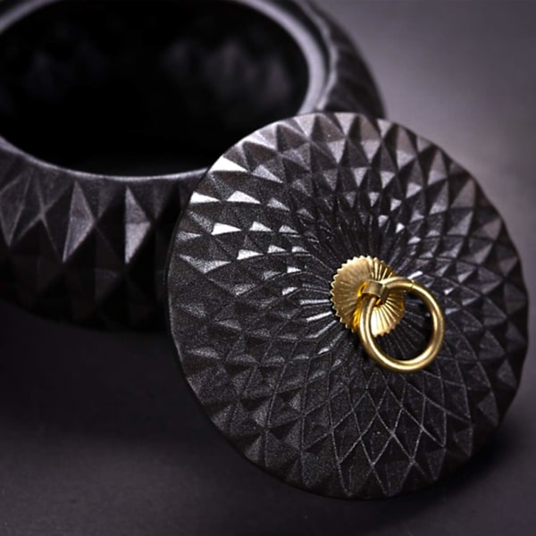 Tung Askkopp, Rund Form Med Lock Elegant Konstnärlig Målning På Ytan Cool Askkoppsdesign För Hemmakontor Inomhusdekoration