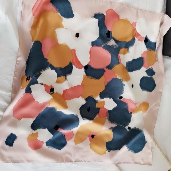 Sidenkänsla Scarf Medium Square Satin Huvudduk för Kvinnor 27,5 × 27,5 Tum