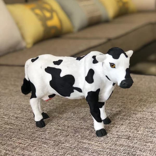 Ko Have Gårdsdyr Statue, 8\", Harpiks, Fuld Farve