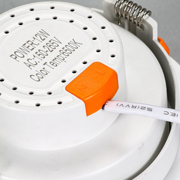 Infälld LED-spot för tak 5W Neutralvit 425lm inbyggd transformator - vitt ljus (1 st)