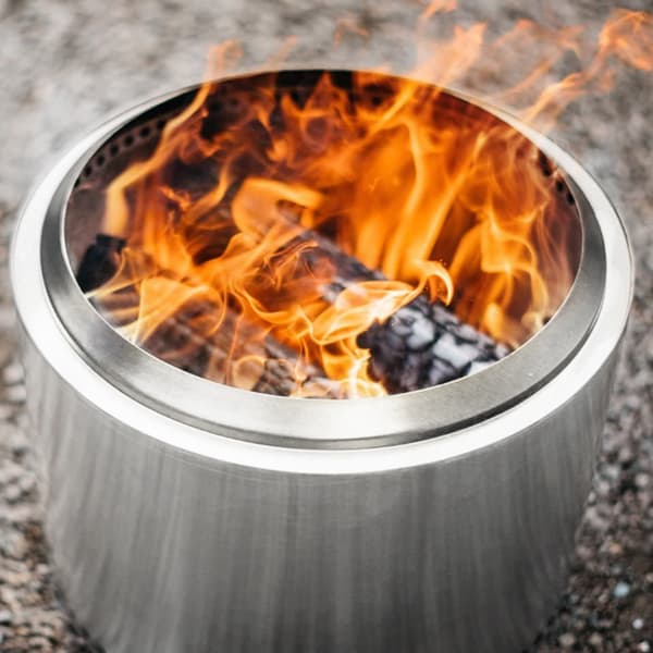Fire Pit Bärbar Utomhus Vedeldad Uteplats Bakgård Firepit för vintern