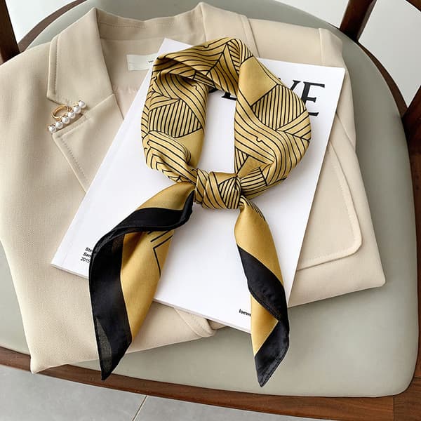 Dam Silk Scarf Geometric Pattern Small Square Silk Scarf 70*70