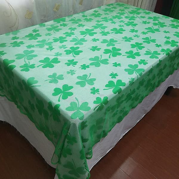 Grønne blader heklet hjerteformede bordløpere duk til St. Patrick's Day-dekorasjon Tablecloth