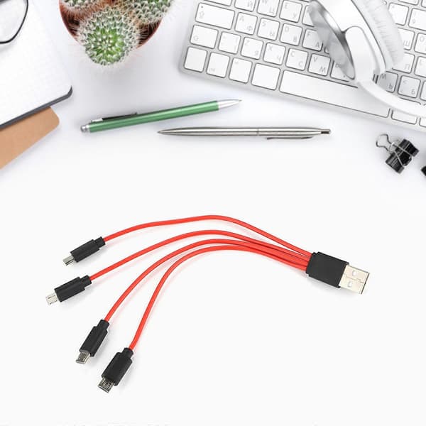 Multi-opladerkabel Splitter Universal 4 i 1 Multi USB-kabel Flere Enheder Opladerkabel til Android Telefon Tablet Multicolor