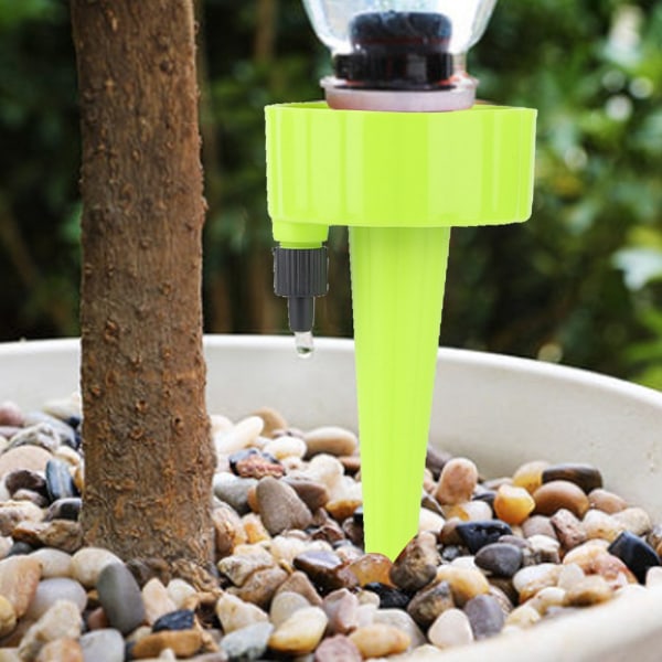 Automatisk plante Blomstervanning Spike Hjemmehage Balkong Dryppvanningsverktøy Tilbehør Grønn
