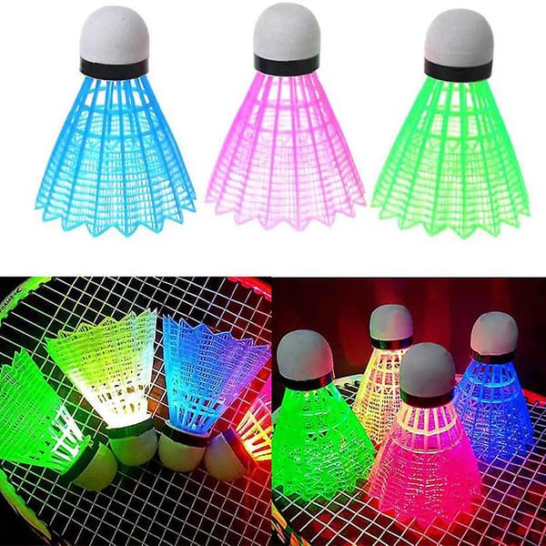 4 kpl sulkapallo Dark Night LED-valaisevat sulkapallot sisä- ja ulkourheiluun Multicolour 4PCS