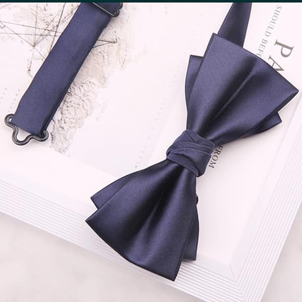 Mr. Knot Bow Tie Batwing Bow Tie with Adjustable Hook Buckle 12 x 5 cm