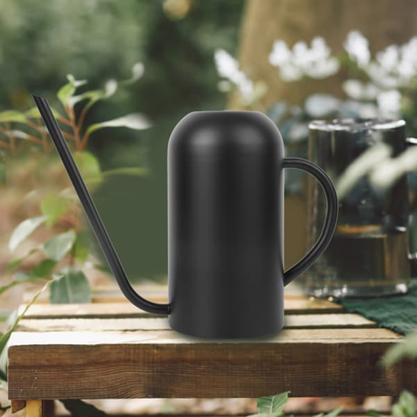 1,5L Vandkande med Lang Tud i Rustfrit Stål til Haveplanter, Sort
