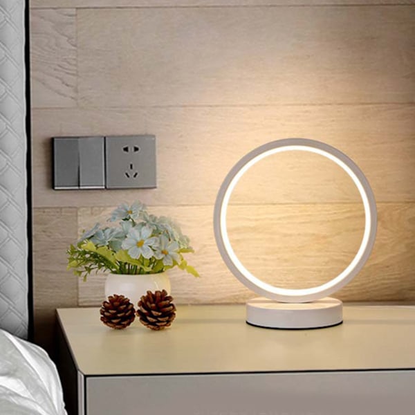 Snygg Modern LED Sänglampa: Mångsidig & Chic Bordbelysning för Hem och Sovrumsinredning