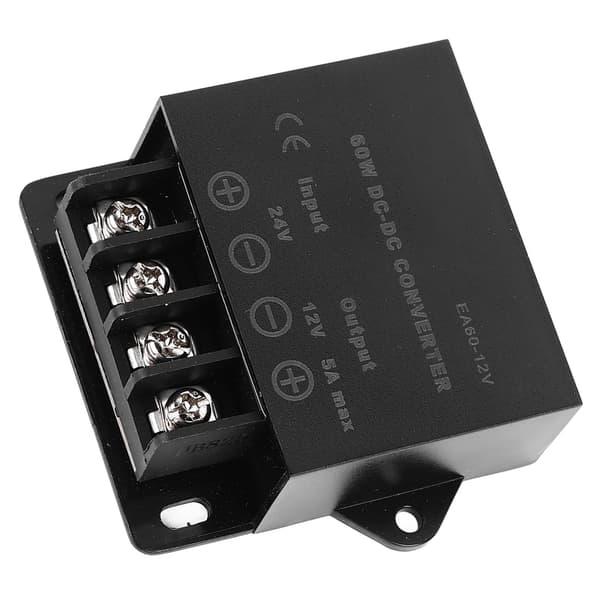 24 V - 12 V 5 A DC-muunnin auton tehoadapteri ajoneuvoon