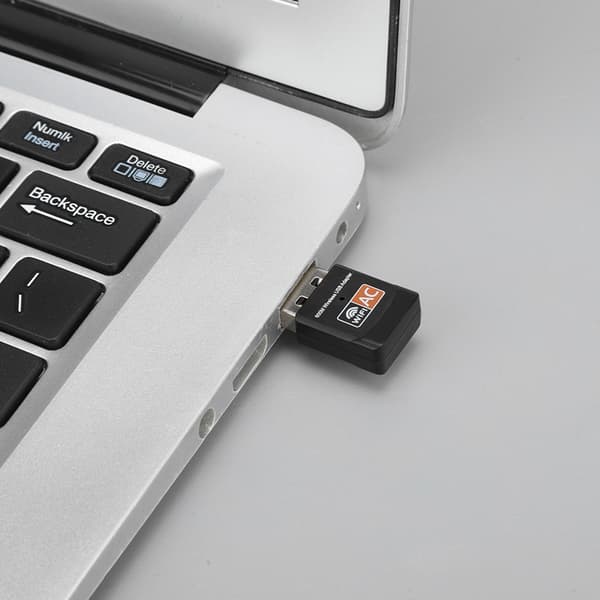 Dual Band 802.11AC 600Mbps USB WiFi -sovitin PCB-antennilla