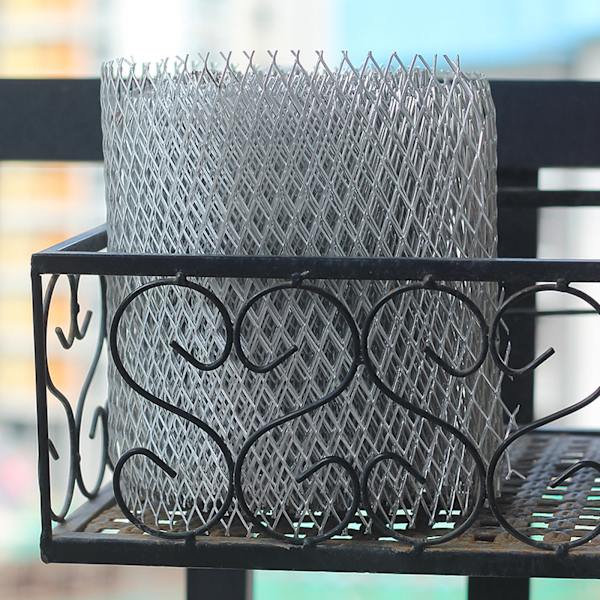 (Emballage størrelse 13*13*16cm, materiale: aluminium) Tagrende Beskyttelsesnet tagrende net havearbejde net bredde, 6 tommer X længde 6 meter