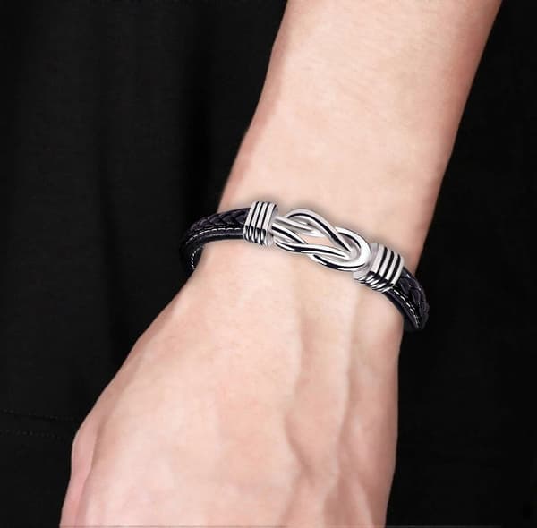 Mor och son för alltid sammankopplade flätat läderarmband nytt