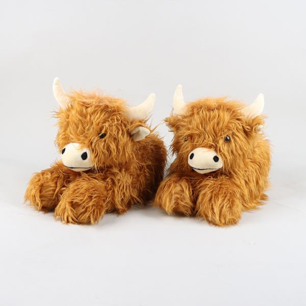 Highland Cow Plyschtofflor Skotsk Highland Cow Långhårig Ko Cartoon Hem Bomulls Skor Small Size: Innersula längd 24.2cm