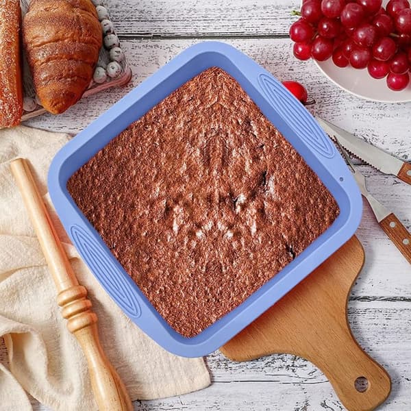 Firkantet silikonform for kakebaking, matsikker, non-stick, sammenleggbar og holdbar