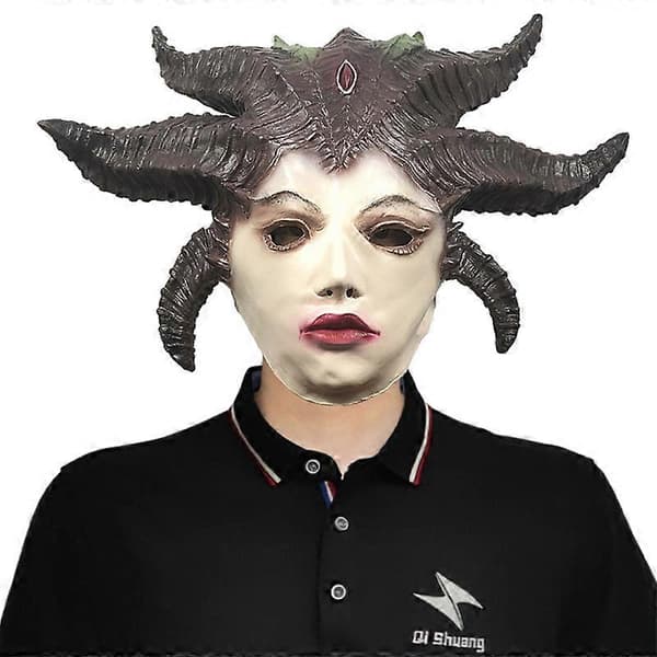 Pelottava demoninaamio
