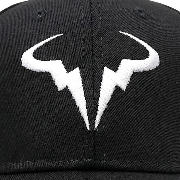 Nadal tennisstjärna med samma horn cap män och wo