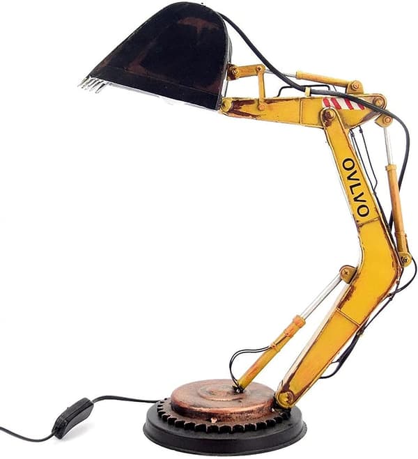 【bt02】Excavator Desk Lamp Unique Table Lamp LED 20*12*12cm